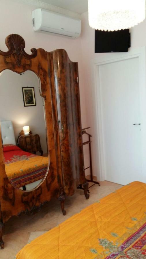 B&B Domus Lupiae Lecce Esterno foto