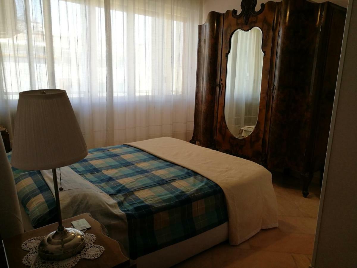 B&B Domus Lupiae Lecce Esterno foto